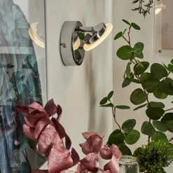 hofstein Applique murale Lucy LED Chrome, 1 lumière, Télécommandes, Changeur de couleurs