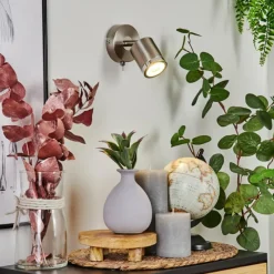 hofstein Applique murale Autilla LED Nickel mat, 1 lumière