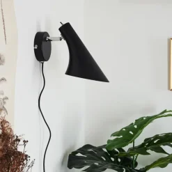 Luminaires Scandinaves-hofstein Applique murale Corralcay Chrome, Noir, 1 lumière