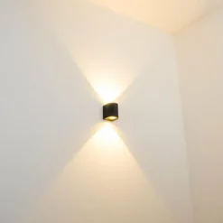 hofstein Applique murale d'extérieur Mora LED Noir, 2 lumières