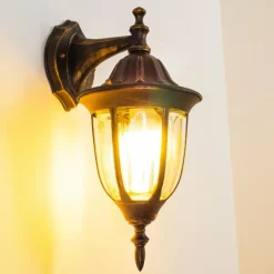 Luminaires Rustiques-hofstein Applique murale d'extérieur Ribadeo Noir doré, 1 lumière