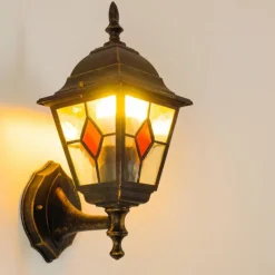 Luminaires Rustiques-hofstein Applique murale d'extérieur Antibes Brun doré, 1 lumière