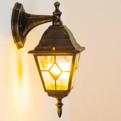 Luminaires Rustiques-hofstein Applique murale d'extérieur Antibes Brun doré, 1 lumière