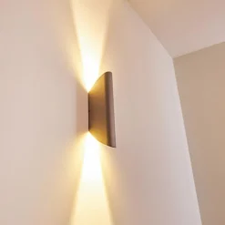 hofstein Applique murale d'extérieur Gatunga LED Argenté, 2 lumières