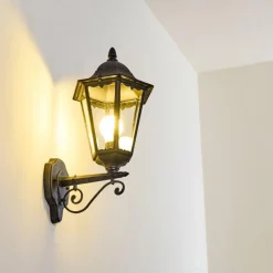 Luminaires Rustiques-hofstein Applique murale d'extérieur Esteli Noir, 1 lumière