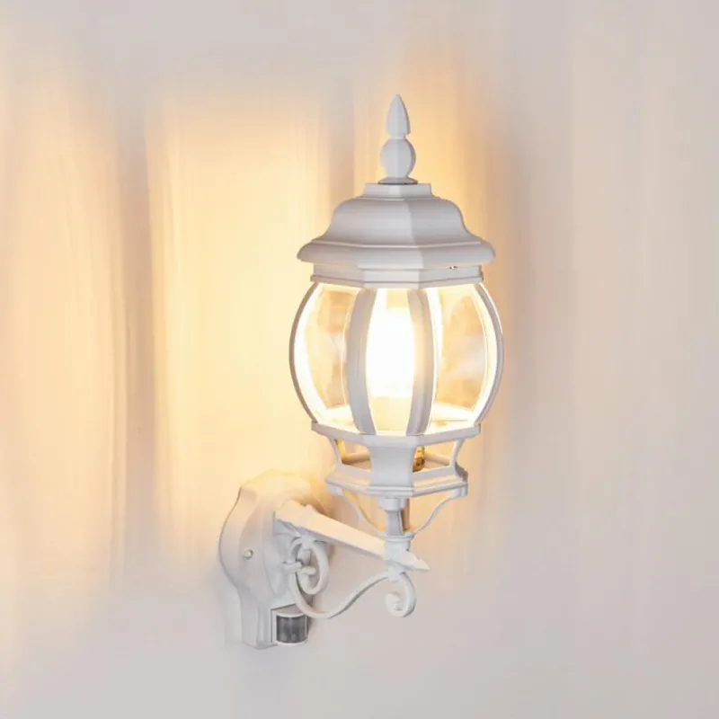 Luminaires Rustiques-hofstein Applique murale d'extérieur Lentua Blanc, 1 lumière, Détecteur de mouvement