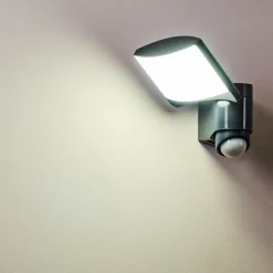 hofstein Applique murale d'extérieur Larvik LED Anthracite, 1 lumière, Détecteur de mouvement