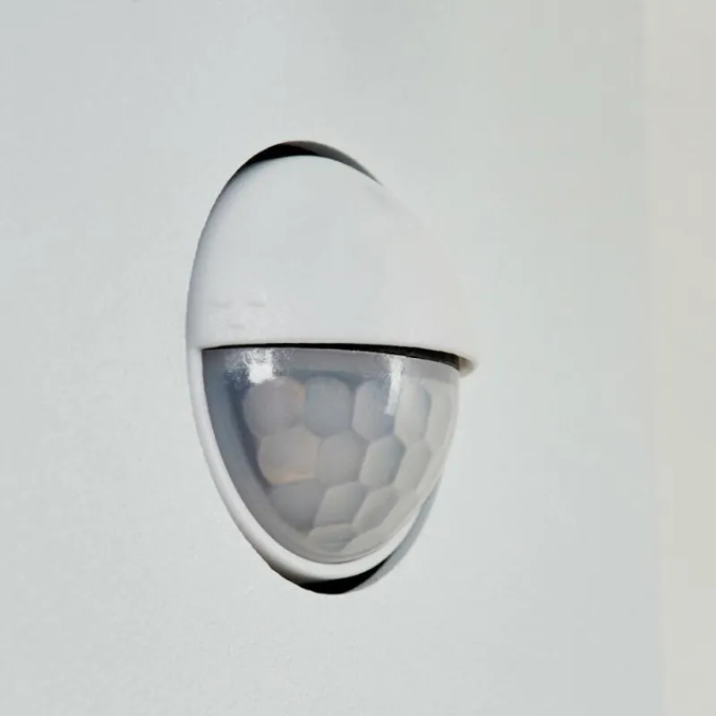 Luminaires Rustiques-hofstein Applique murale d'extérieur Fulham Blanc, 1 lumière, Détecteur de mouvement