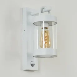 Luminaires Rustiques-hofstein Applique murale d'extérieur Fulham Blanc, 1 lumière, Détecteur de mouvement