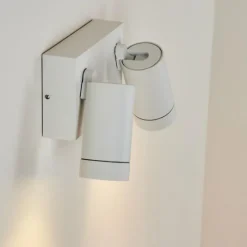 hofstein Applique murale d'extérieur Hakamken Blanc, 2 lumières, Détecteur de mouvement