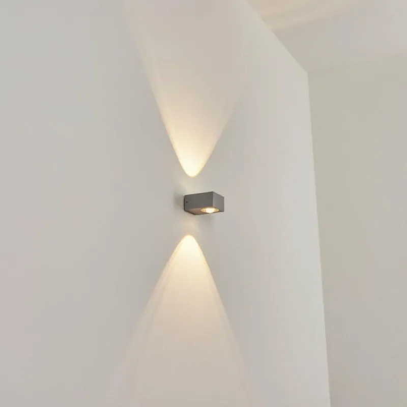 hofstein Applique murale d'extérieur Curvel LED Argenté, 2 lumières