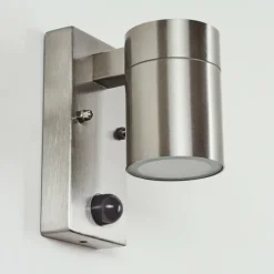 hofstein Applique murale d'extérieur Bessiebelle Acier inoxydable, 1 lumière, Détecteur de mouvement