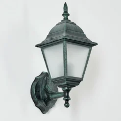Luminaires Rustiques-hofstein Applique murale d'extérieur Naofe Vert, Noir, 1 lumière