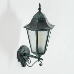 Luminaires Rustiques-hofstein Applique murale d'extérieur Hongkong Vert, Noir, 1 lumière