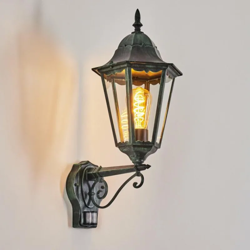 Luminaires Rustiques-hofstein Applique murale d'extérieur Hongkong Vert, Noir, 1 lumière, Détecteur de mouvement