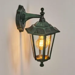 Luminaires Rustiques-hofstein Applique murale d'extérieur Loria Vert, Noir, 1 lumière