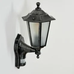 Luminaires Rustiques-hofstein Applique murale d'extérieur Loria Noir, Argenté, 1 lumière, Détecteur de mouvement