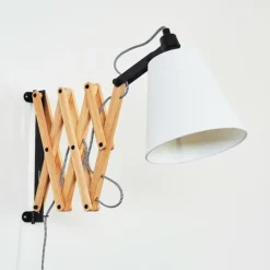 Lampes Industrielles-hofstein Applique murale Norfolk Bois clair, Noir, 1 lumière