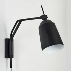 Luminaires Scandinaves-hofstein Applique murale Sacriquier Noir, 1 lumière