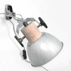 Lampes Industrielles-Luminaires Steinhauer Applique murale Steinhauer Gearwood Nickel mat, 1 lumière