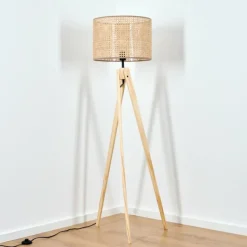 Luminaires Scandinaves-hofstein Barcos Lampadaire Écru, 1 lumière