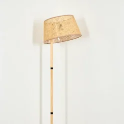 Luminaires Scandinaves-hofstein Barcos Lampadaire Écru, 1 lumière