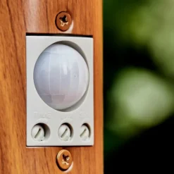 hofstein Borne lumineuse Gaborone Brun, Couleur bois, 1 lumière, Détecteur de mouvement