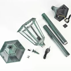 Luminaires Rustiques-hofstein Borne lumineuse Hongkong Vert, Noir, 1 lumière