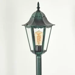 Luminaires Rustiques-hofstein Borne lumineuse Hongkong Vert, Noir, 1 lumière