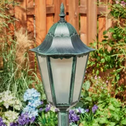 Luminaires Rustiques-hofstein Borne lumineuse Hongkong Vert, Noir, 1 lumière