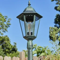 Luminaires Rustiques-hofstein Borne lumineuse Hongkong Vert, Noir, 1 lumière