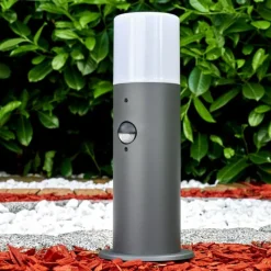 hofstein Borne lumineuse Schafhaus Anthracite, 1 lumière, Détecteur de mouvement