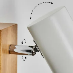 Luminaires Scandinaves-hofstein Gesteira Applique murale, Spot mural Chrome, Couleur bois, 1 lumière