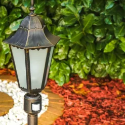 Luminaires Rustiques-hofstein Lampadaire d'extérieur Hongkong Frost Brun doré, 1 lumière, Détecteur de mouvement