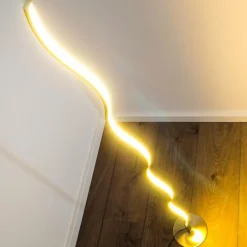 hofstein Lampadaire Dillon LED Nickel mat, 1 lumière