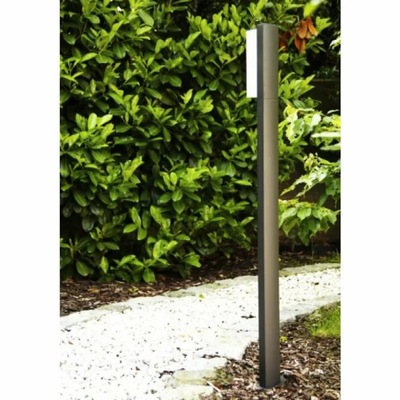 Luminaires Trio Lampadaire extérieur Trio SUEZ LED Noir, 1 lumière