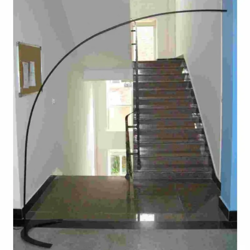 Luminaires Scandinaves-Luminaires Trio Lampadaire Trio SHANGHAI LED Noir, 1 lumière