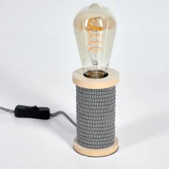 Luminaires Scandinaves-hofstein Lampe de table Carbonear Écru, Noir, Blanc, 40 lumières