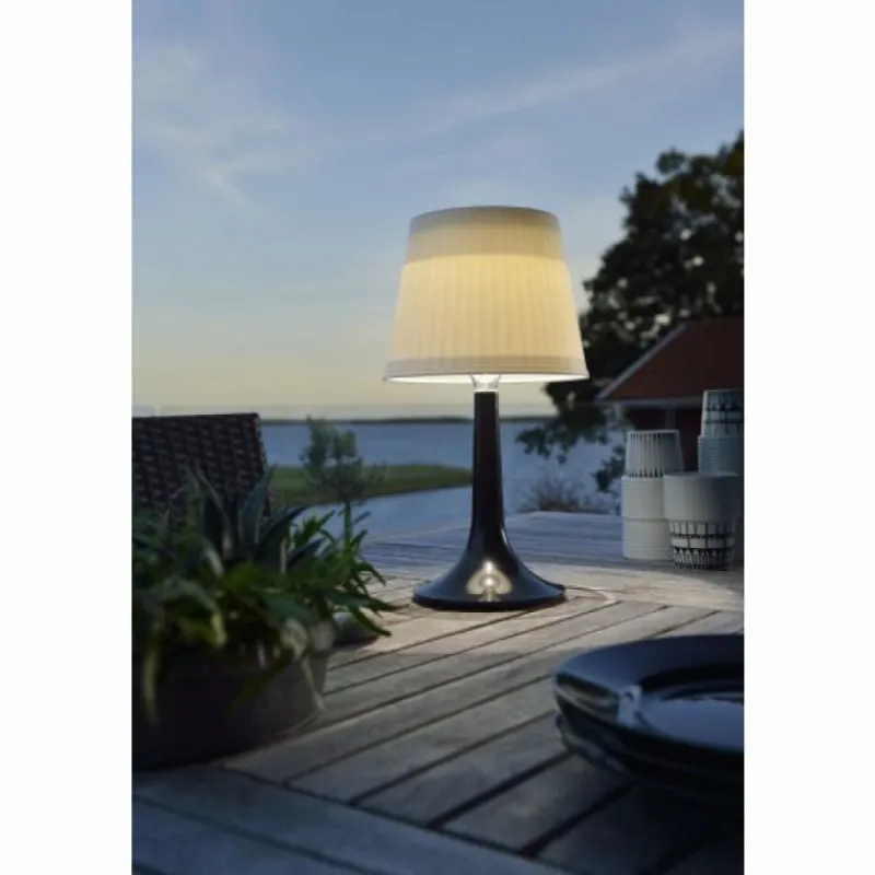 Luminaires Konstsmide lampe solaire Konstsmide Assisi LED Noir