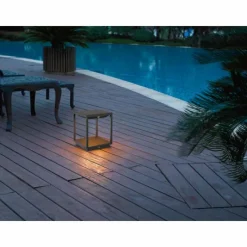 Luminaires Mantra Lampe solaires Mantra MERIBEL LED Noir, 1 lumière, Détecteur de mouvement