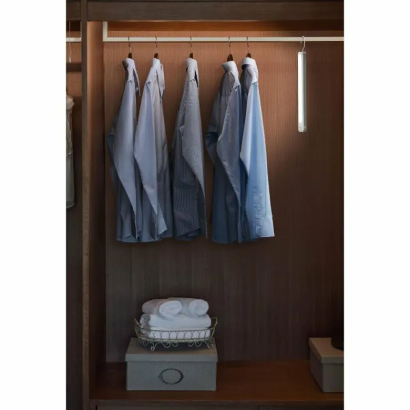 Luminaires Ledvance LEDVANCE Luminaire à piles LED: adapté à mur - Linear LED Mobile HANGER USB LEDVANCE HANGER Blanc, 1 lumière, Détecteur de mouvement* Éclairage Led