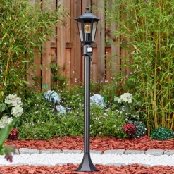 Luminaires Rustiques-hofstein Loria Luminaire extérieur, Eclairage de chemin Noir, 1 lumière, Détecteur de mouvement