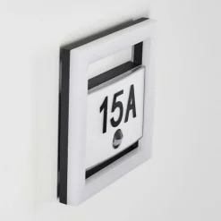 hofstein Numéro d'adresse éclairé Louisville LED Gris, 1 lumière, Détecteur de mouvement