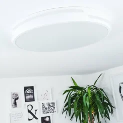 hofstein Plafonnier Seewen LED Blanc, 1 lumière, Télécommandes* Éclairage Led