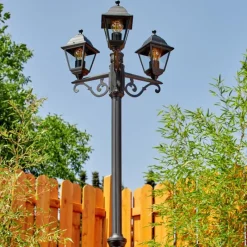 Luminaires Rustiques-hofstein Réverbère Murto Noir, 3 lumières