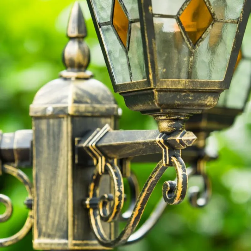 Luminaires Rustiques-hofstein Réverbère Antibes Brun doré, 3 lumières