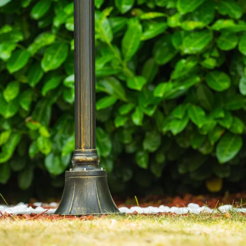 Luminaires Rustiques-hofstein Réverbère Antibes Brun doré, 3 lumières