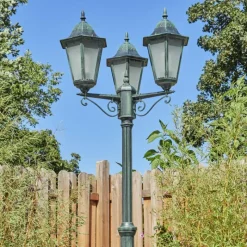 Luminaires Rustiques-hofstein Réverbère Hongkong Vert, Noir, 3 lumières