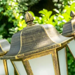 Luminaires Rustiques-hofstein Réverbère NATAL FROST Noir doré, 3 lumières