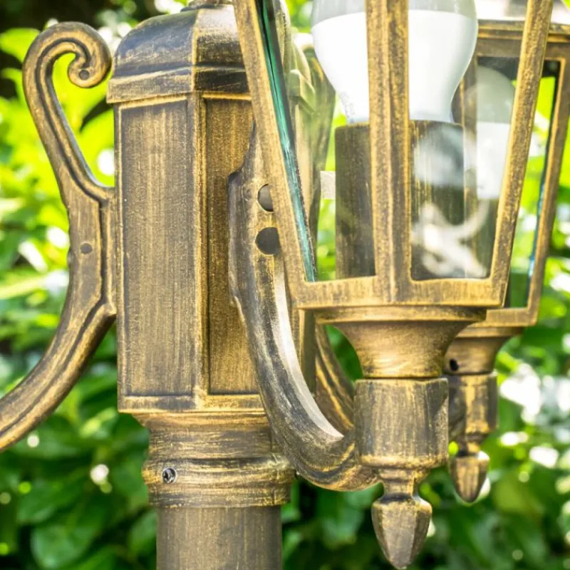 Luminaires Rustiques-hofstein Réverbère NATAL Noir doré, 3 lumières